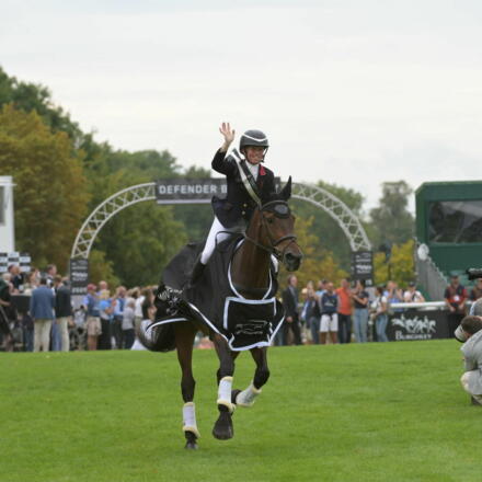 Rosalind Canter LORDSH DBHT25 PN5187