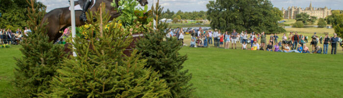 Alice Casburn riding TOPSPIN 224